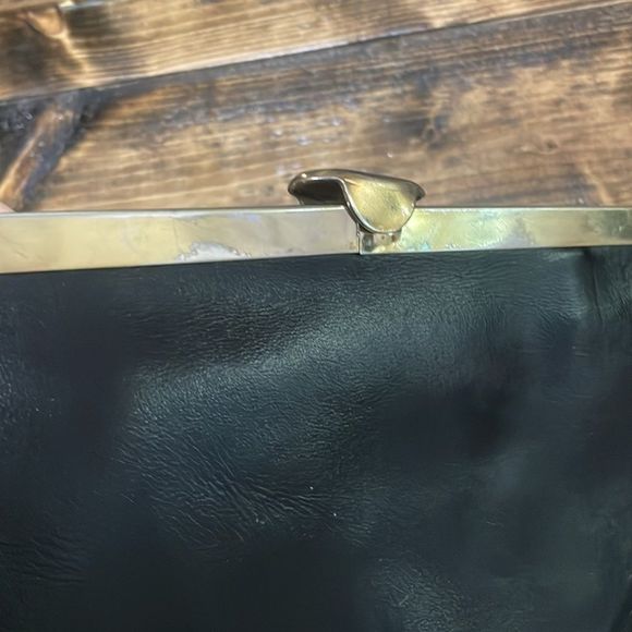 ETRA Vintage Leather Clutch/ Chain Purse - Picture 4 of 7